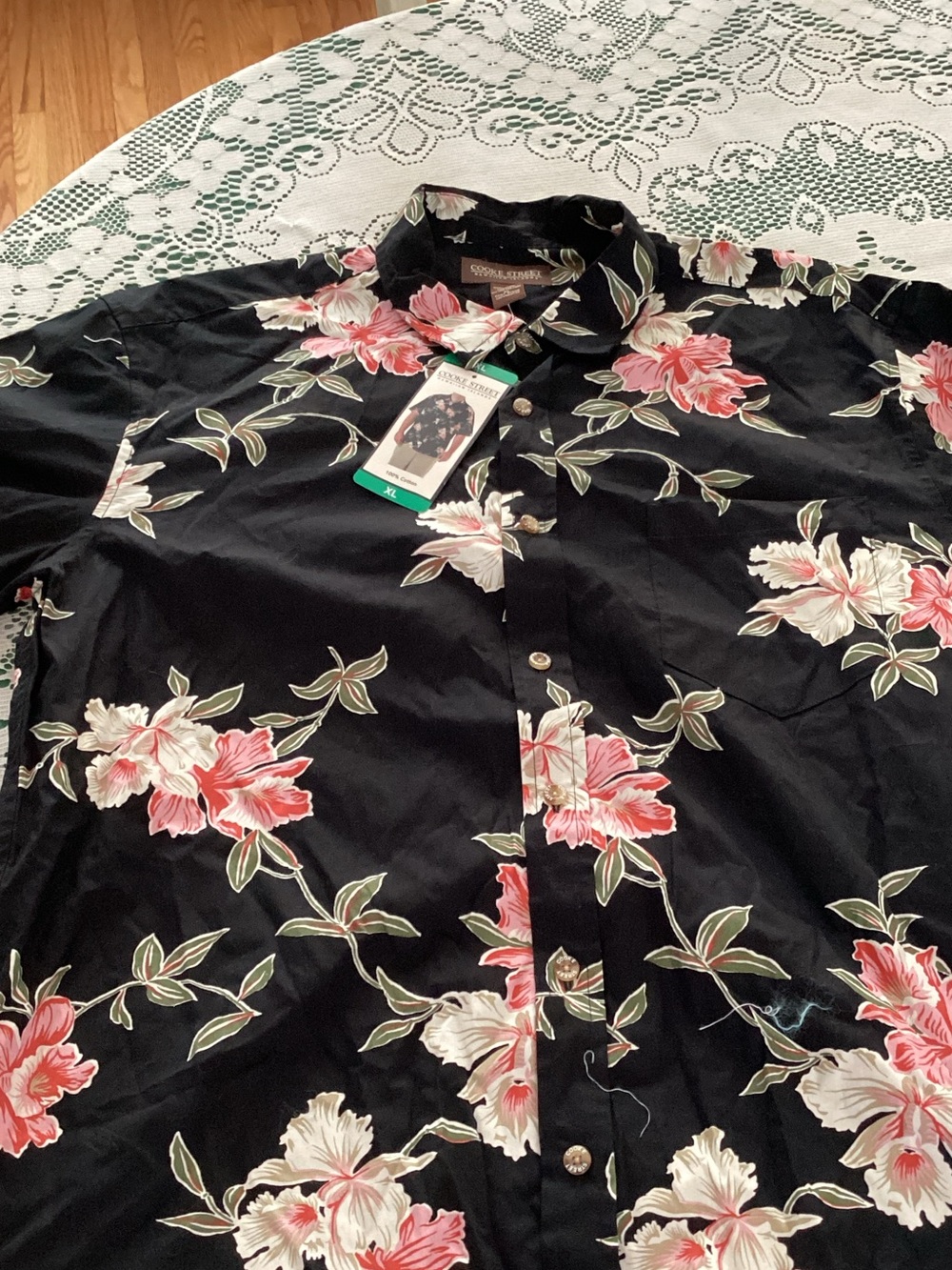 Casual Black Floral Button-Down Shirt with Pink Blooms